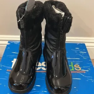 snow boots ❄️