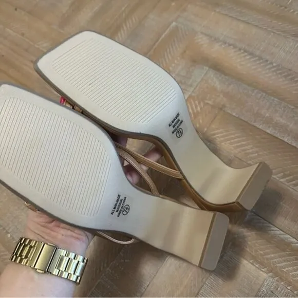Soda Gadget Thong Square Toe Heels Sandals in Tan Brown