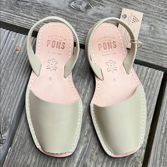 Soludos Cream Sandals Flat Sole Slingback
