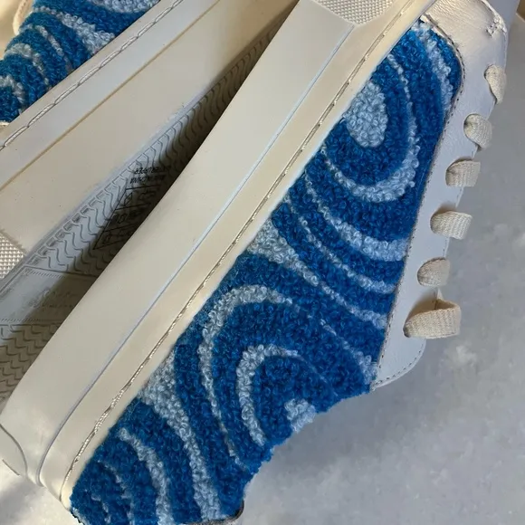 SOLUDOS | Ibiza Psychedelic Spiral Summer Sneakers in Marine Blue | Size US 9