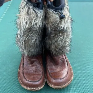 Sorel Ahnah Fur Snow Boots Mid-Calf Size 9