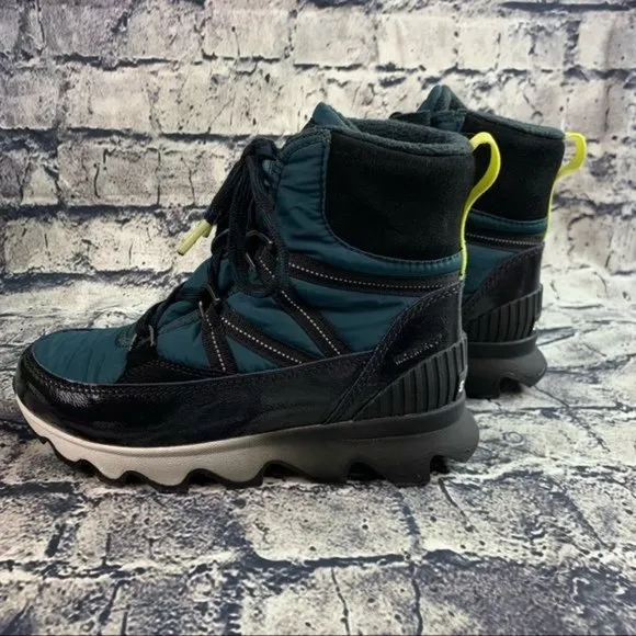 SOREL Black Kinetic Sport Waterproof Snow Boots Women's Size 6 NL3776-375
