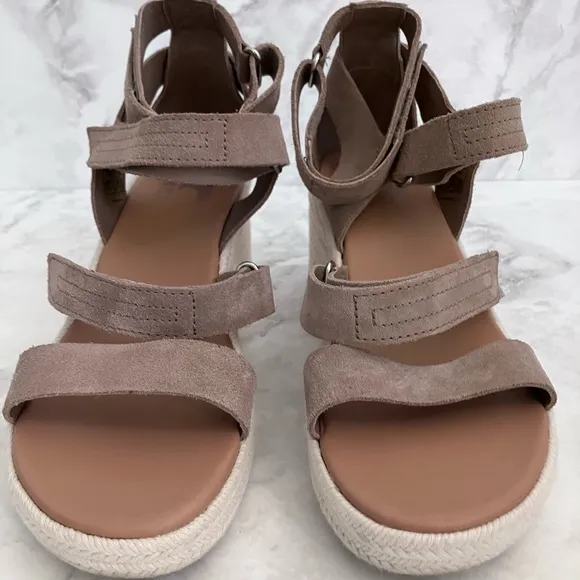 SOREL Cameron Wedge Multi-Strap Espadrilles Omega Taupe Sea Salt Size 6.5