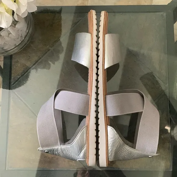 SOREL ELLA II FLAT SANDALS