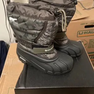 Sorel Flurry Youth Size 1 Winter Snow Boots, Insulated, Slate Green