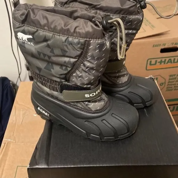 Sorel Flurry Youth Size 1 Winter Snow Boots, Insulated, Slate Green