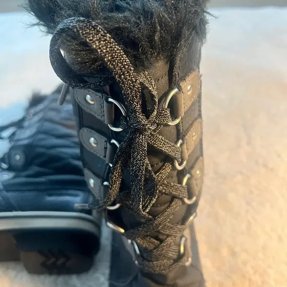 Sorel Girls Youth Sz 5 Black TOFINO Waterproof Snow Boots w/ Faux Fur Snow boots
