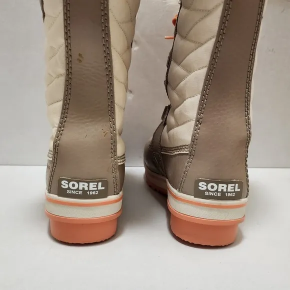 Sorel Joan of‎ Arctic Boots