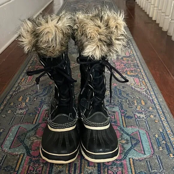 Sorel Joan of Arctic leather ffur trim insulated snow winter lace up boots sz 9