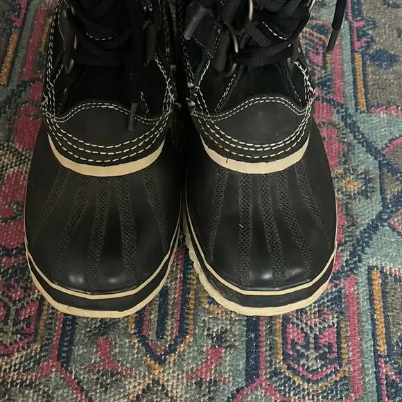 Sorel Joan of Arctic leather ffur trim insulated snow winter lace up boots sz 9