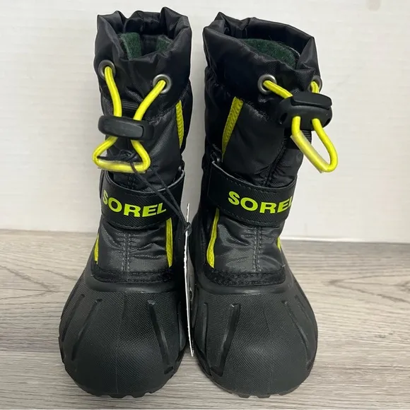 SOREL Kid’s Flurry Insulated Snow Boots Black Neon Yellow TODDLER SZ 6 NWT