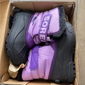 Sorel Kids' Snow Commander Purple and Black Winter Boots