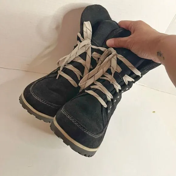 Sorel Meadow Lace Suede Leather Lined Snow Winter Short Boots