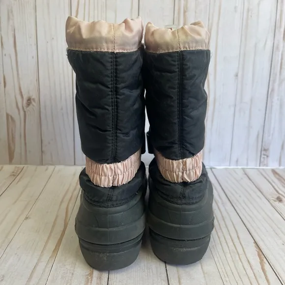 Sorel pink / black Snow boots Size 4