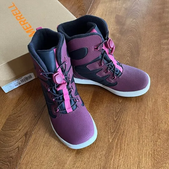 Sorel Snow Bank 4.0 boots 2 NIB