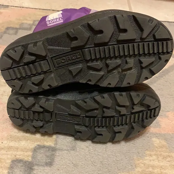Sorel snow boots 🥾
