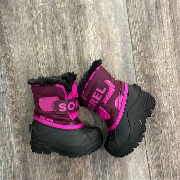 SOREL Snow Commander toddler boots purple dahlia groovy pink