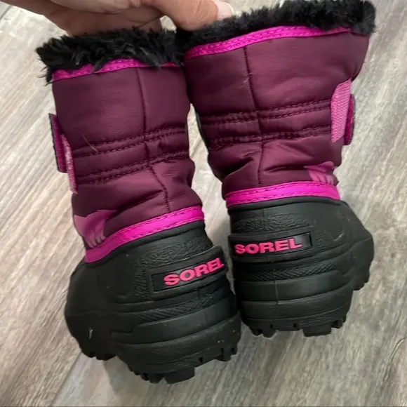 SOREL Snow Commander toddler boots purple dahlia groovy pink