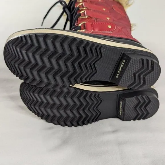 Sorel Tofino Red Quilted Pattern Fur Trim Winter Boots Waterproof