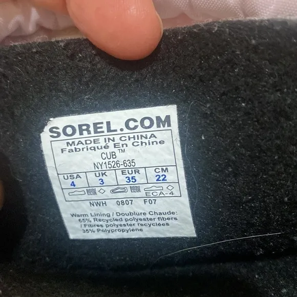 SOREL Waterproof Insulated Winter Cub Boots size 4