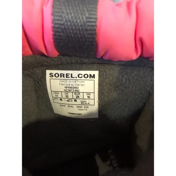 Sorel Whitney II Puffy Mid Boots