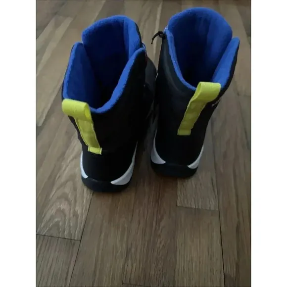 Sorel Whitney II Women's Short Fleece Lined Snow Boots US5 EU37 $140