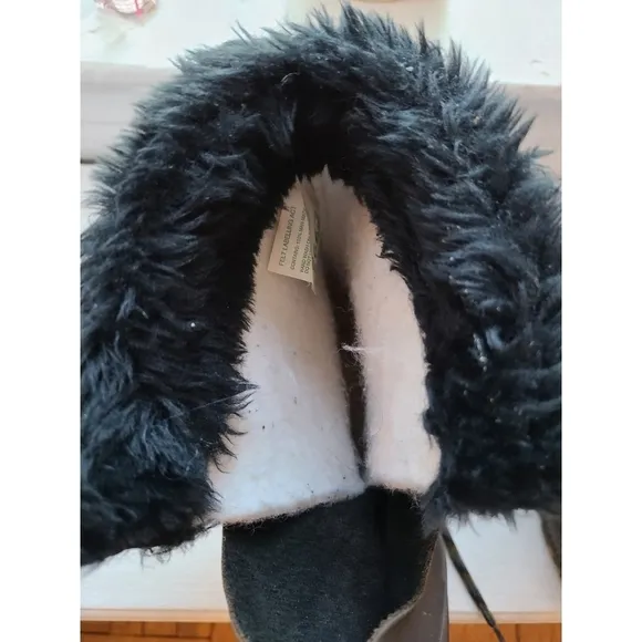 SOREL Women’s Badger Black Snow Winter Boots Size 6