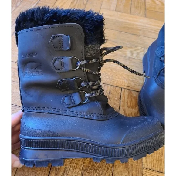 SOREL Women’s Badger Black Snow Winter Boots Size 6