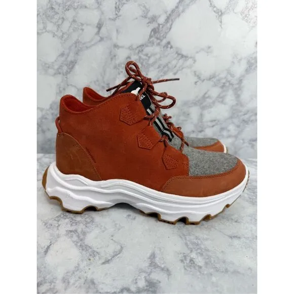 Sorel Women’s Boots sz 10 Suede Waterproof NEW # K984