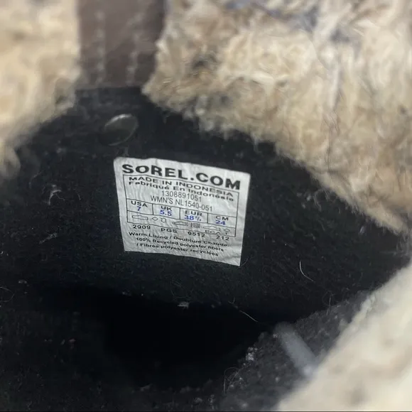 SOREL Women's Joan Of Arctic NL 1540-051 Gray/Tan Waterproof Snow Winter Boots 7