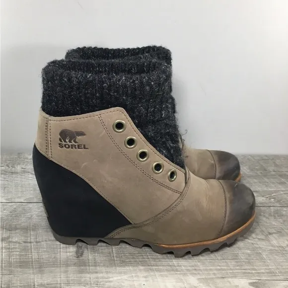 Sorel Womens NL2336 Joanie Sweater Leather Wedge Winter Snow Ankle Boots Size 8