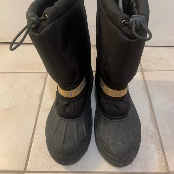 Sorel | women’s snow chariot boots size 6