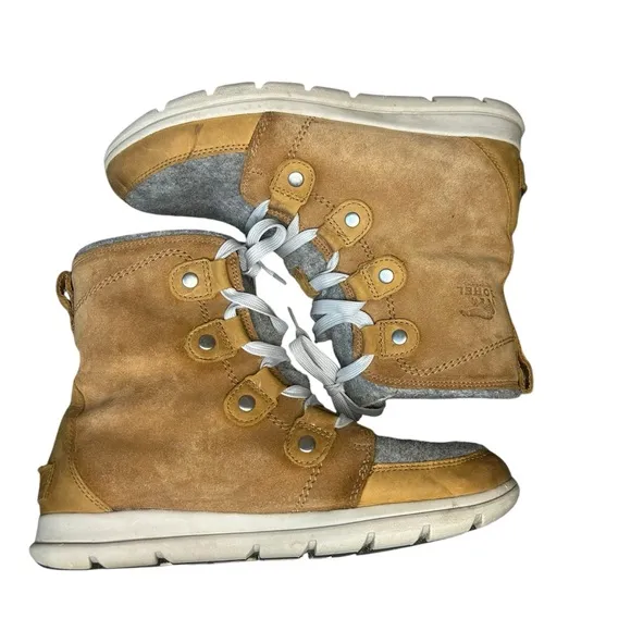 Sorel women’s Sorel Explorer Next Joan Insulated Waterproof Boots  size 11 gray