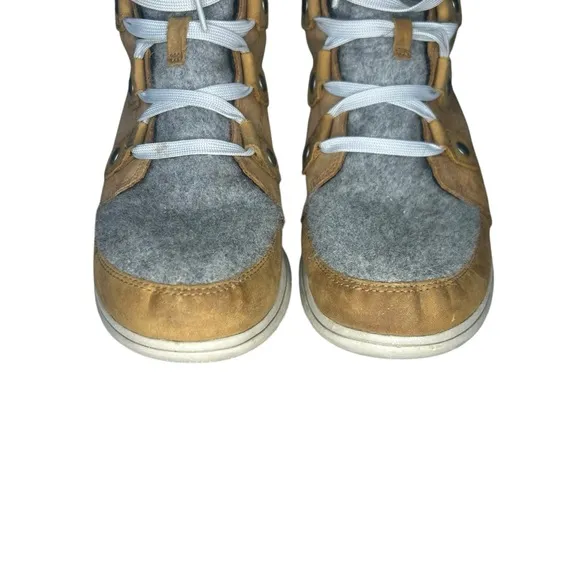 Sorel women’s Sorel Explorer Next Joan Insulated Waterproof Boots  size 11 gray