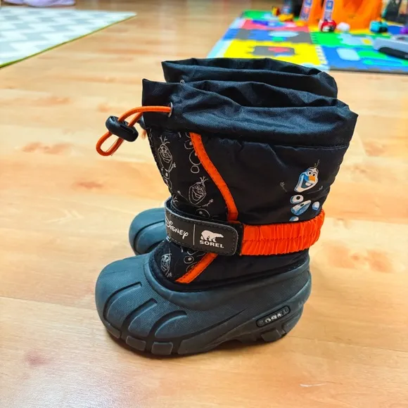 Sorel x Disney Black &amp; Orange Olaf Frozen Insulated Winter Snow Boots Size 8