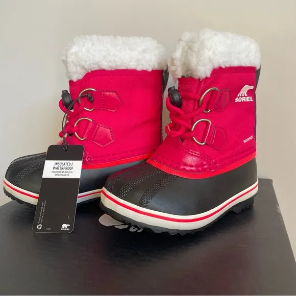 Sorel Yoot Pac Nylon Insulated Kids Snow Boots. New, never worn