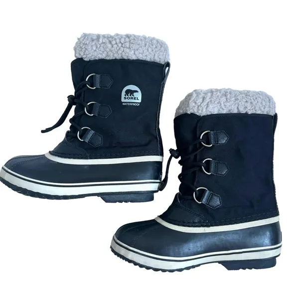 Sorel Yoot Pac Nylon Snow Winter Boots Black and White Size 5