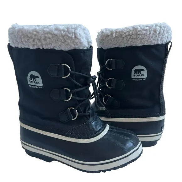 Sorel Yoot Pac Nylon Snow Winter Boots Black and White Size 5