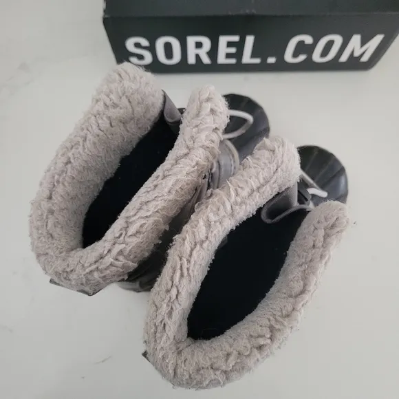 Sorel Youth Yoot Pac TP Waterproof Winter Snow Boots Gray Black Big Kids Size 3
