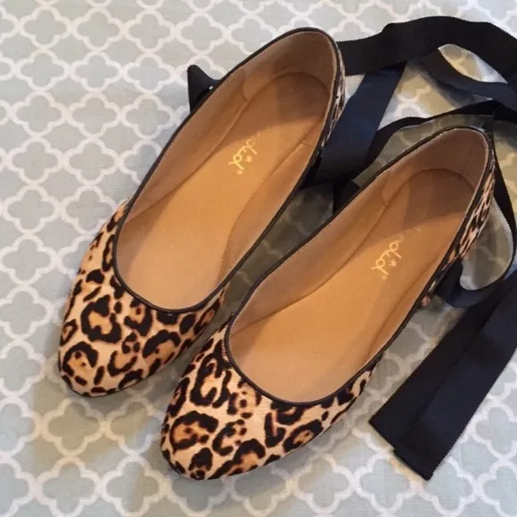 Splendid Leopard Calf Hair Tie Up Ballet Flats 8