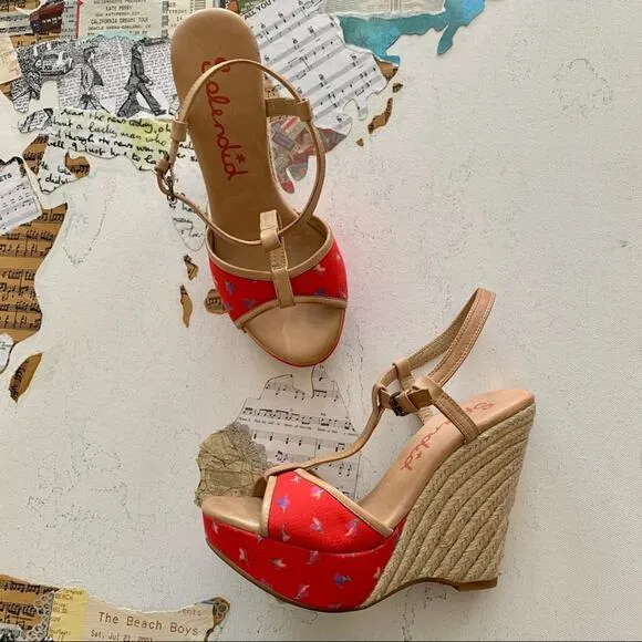 Splendid | Luau Fiesta Red Floral Wedge Sandals Size 6