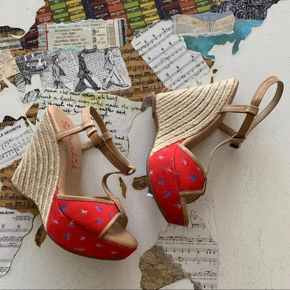 Splendid | Luau Fiesta Red Floral Wedge Sandals Size 6