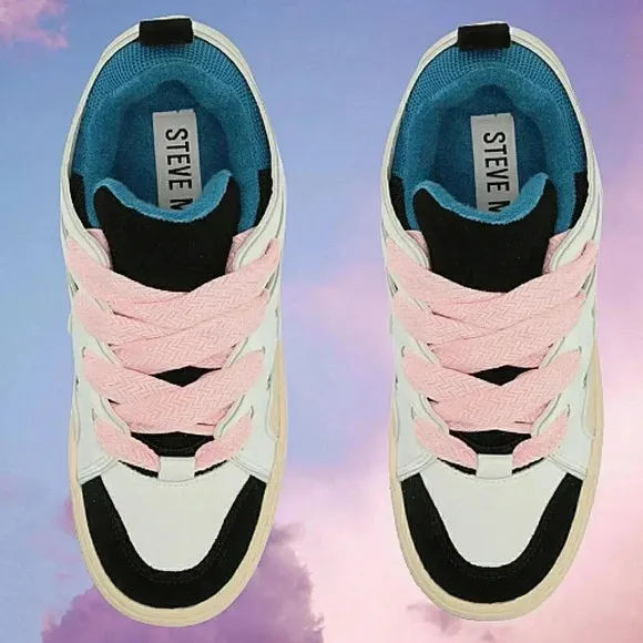 Steve Madden 9 Spring Fashion Sneakers