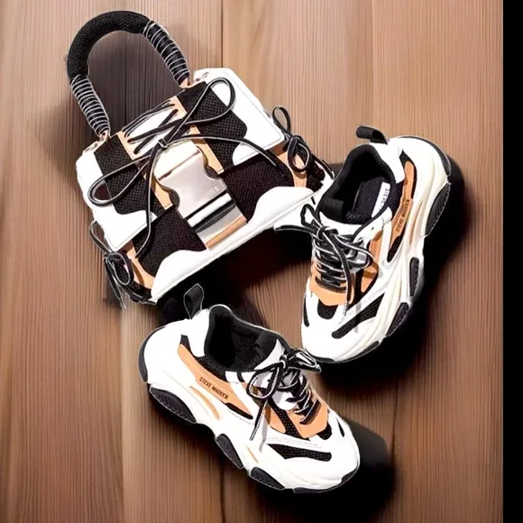 STEVE MADDEN Meet POSSESSION The Hottestt Chunky Lace-Up Sneakers Women’s Sz 9.5