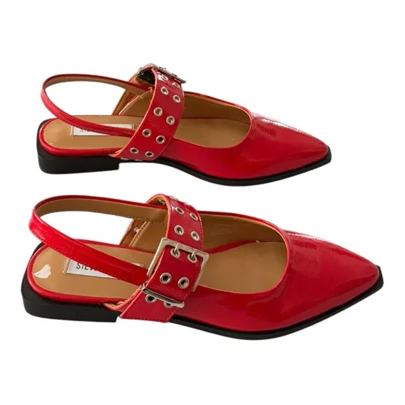 STEVE MADDEN Smokee Patent Red Buckle Flats Size 8
