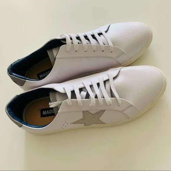 STEVE MADDEN WHITE SNEAKERS