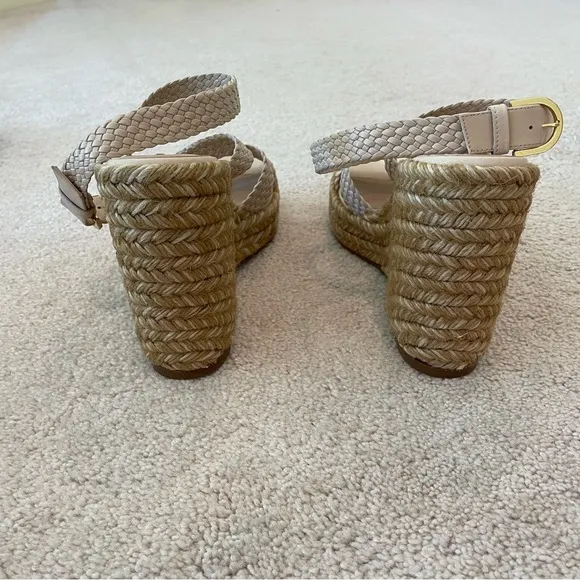 Stuart Weitzman Elsie Cream Espadrille Sandals, size 8 NWT