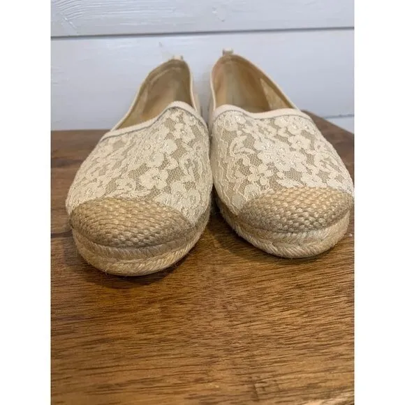 Stuart Weitzman Meshuga Ivory Lace Espadrille Flats size 9