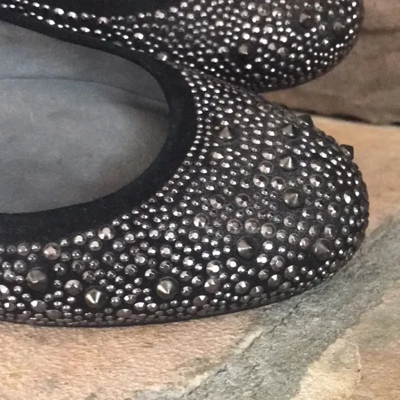 Stuart‎ Weitzman Nubead Studded ballet flats / SZ 9