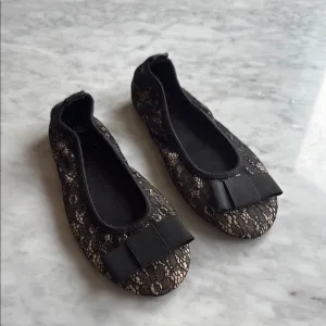 Stuart Weitzman Sally Ballet Flat